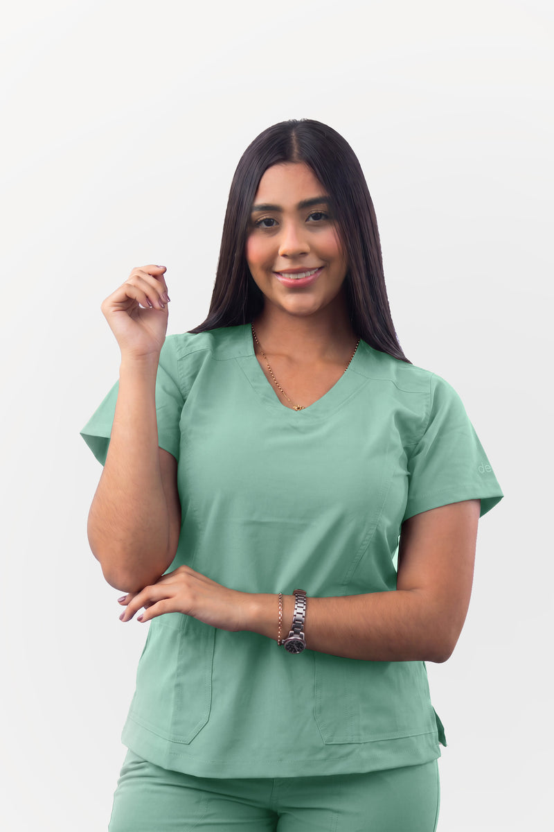 Uniforme Antifluido 803F Menta Talla L | Cómodo, Ligero y Profesional